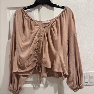 Mustard seed top, front can cinch, super cute